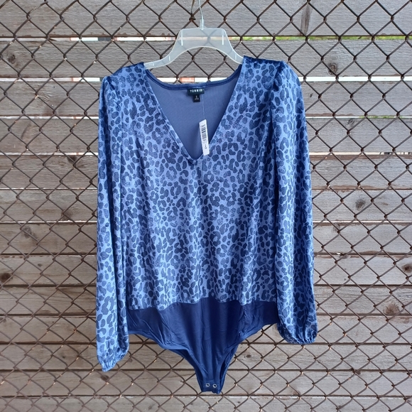 Torrid Leopard Cheetah Stretch Blue Velvet V-Neck Long Sleeve Bodysuit 2X 3X 4X - Picture 11 of 11